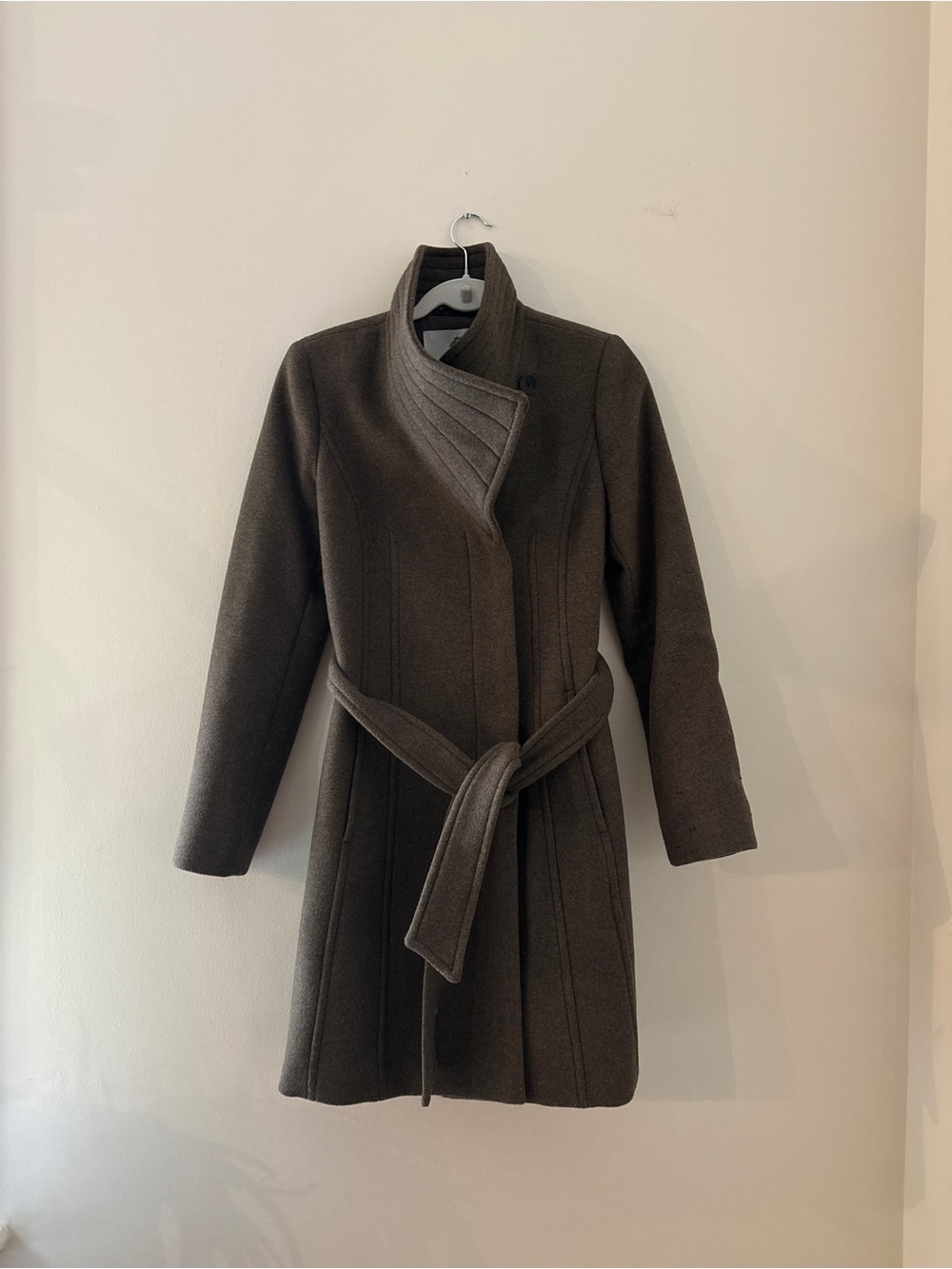 Babaton- Connor Coat - Picture 2 of 7